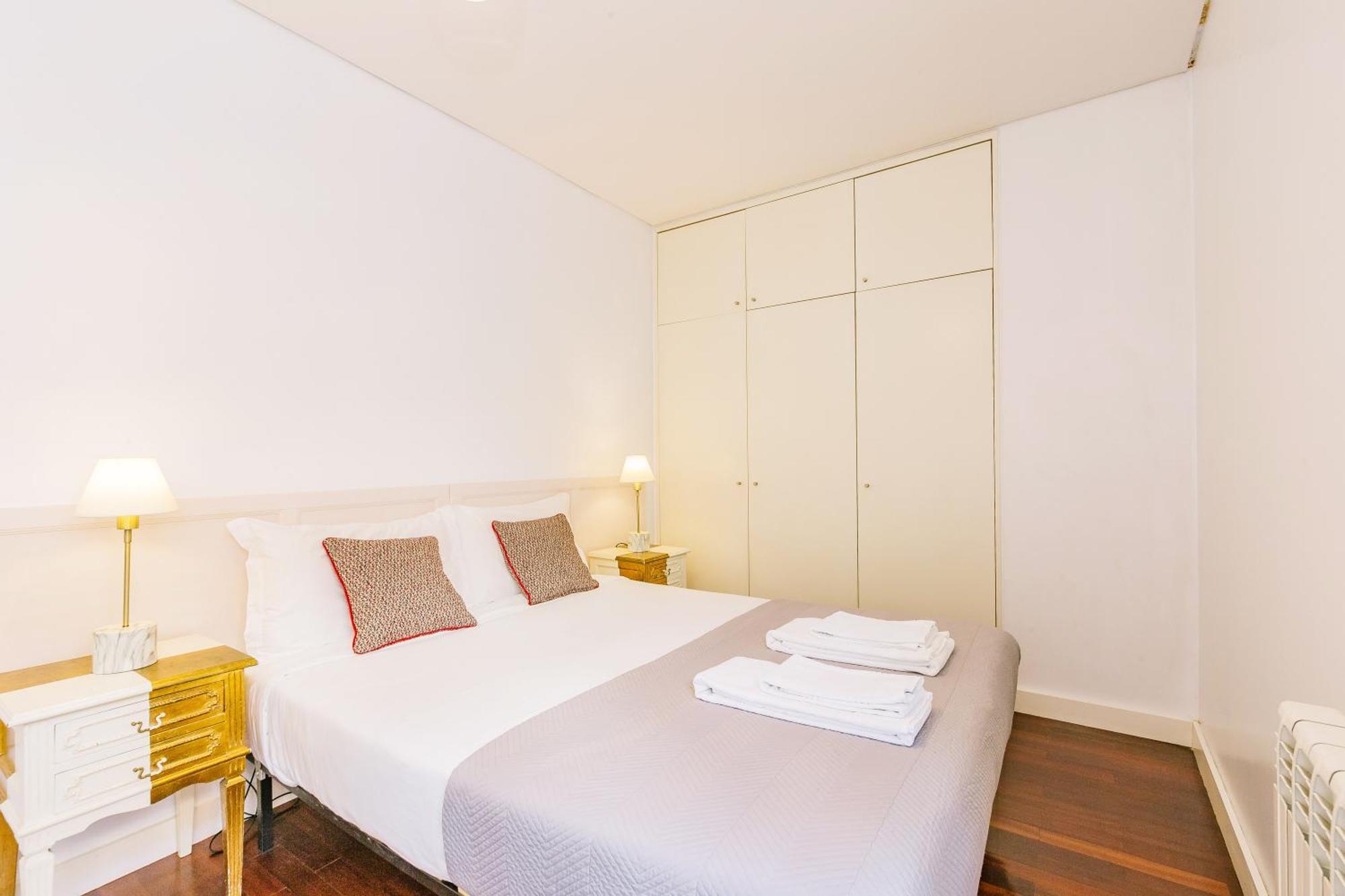 Chiado 2 Bedroom Elegant Appartement Lisboa